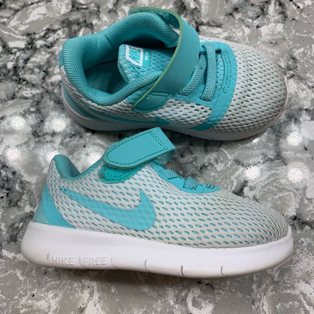Nike Toddler - Sz 7